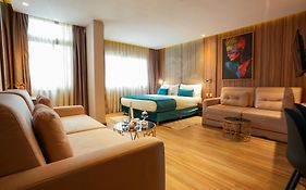 First Suites Hotel